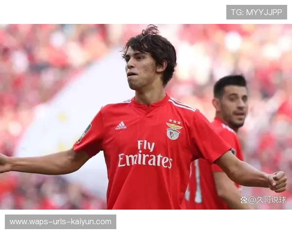 本菲卡—若昂·费利克斯边路突破造成致命传中